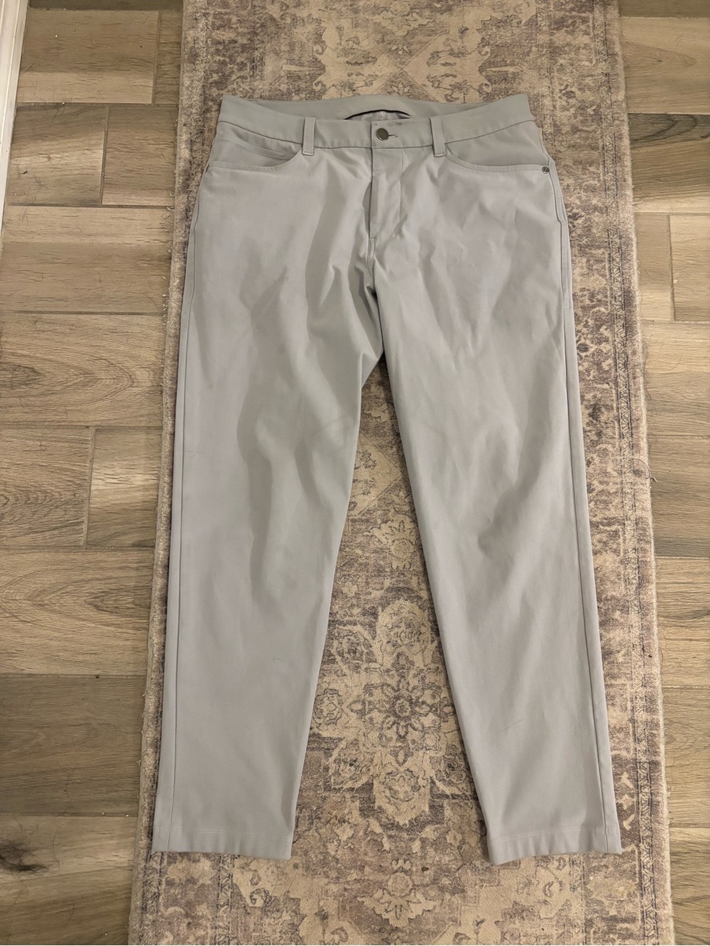 Lululemon ABC Pant Classic Fit Warpstreme Grey Mens 31/28 new size tag LM5426S